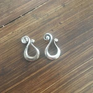 Retired James Avery earrings